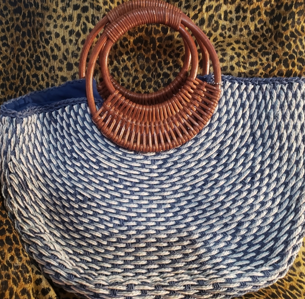 Gorgeous Abby NWT Blue&White Woven Straw w/Rattan Handle Beach Bag Boho Tote